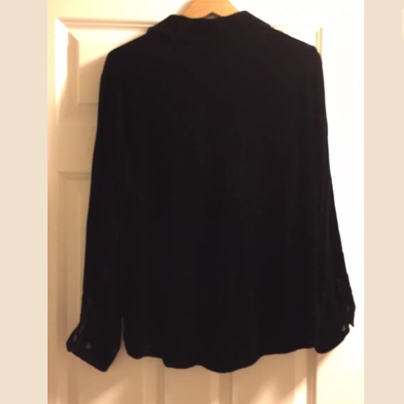 Eddie Bauer Velvet Black Shirt size Medium - Picture 5 of 7